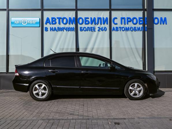 Honda Civic VIII Рестайлинг с пробегом 2009 года, цена 679 000 рублей, 242958 км, седан, Автокод Объявления