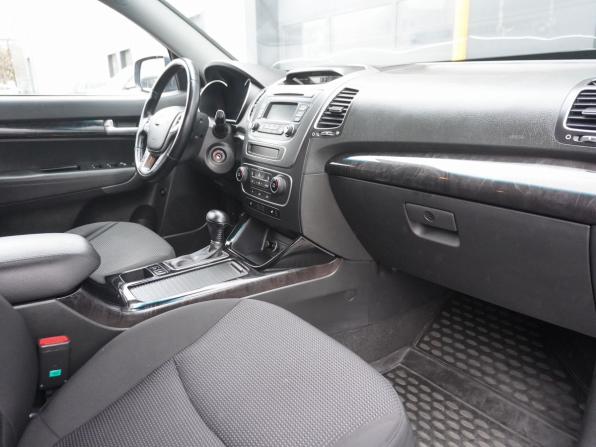 Kia Sorento II Рестайлинг с пробегом 2019 года, цена 2 050 000 рублей, 173126 км, внедорожник, Автокод Объявления