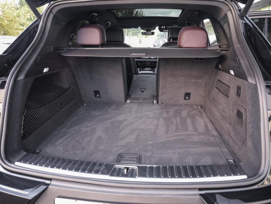 Porsche Cayenne III Рестайлинг Санкт-Петербург  - изображение 36