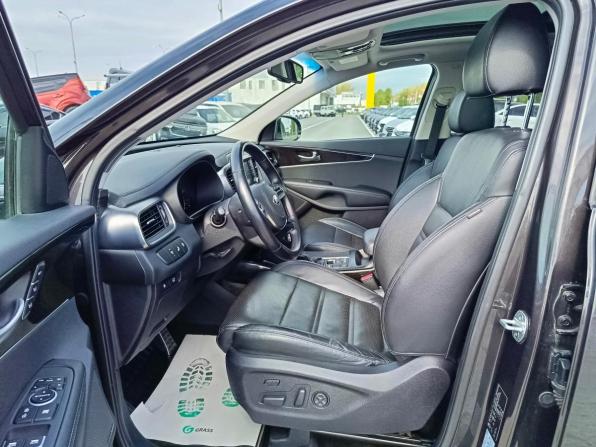 Kia Sorento III Prime Рестайлинг с пробегом 2018 года, цена 2 999 995 рублей, 34486 км, внедорожник, Автокод Объявления