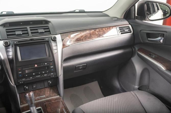 Toyota Camry VII (XV50) Рестайлинг 2 с пробегом 2018 года, цена 2 399 000 рублей, 112000 км, седан, Автокод Объявления