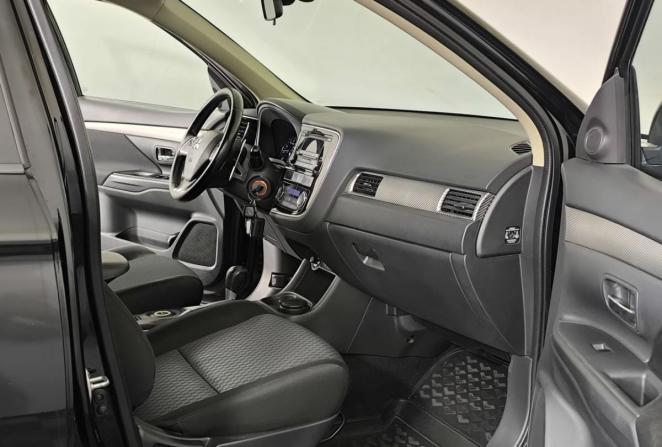 Mitsubishi Outlander II Рестайлинг с пробегом 2013 года, цена 1 325 000 рублей, 165589 км, внедорожник, Автокод Объявления