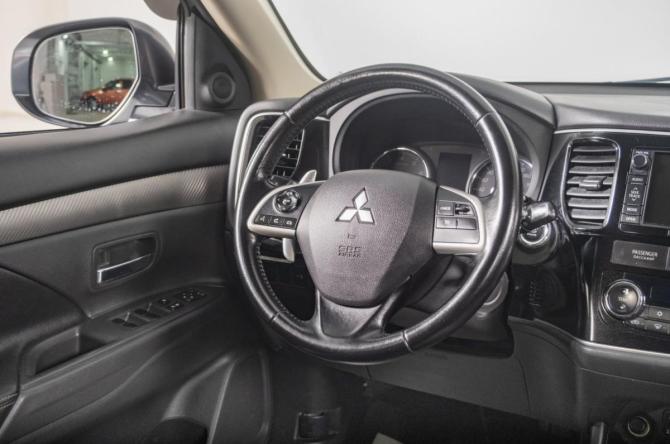 Mitsubishi Outlander III Рестайлинг с пробегом 2014 года, цена 1 599 000 рублей, 216000 км, внедорожник, Автокод Объявления