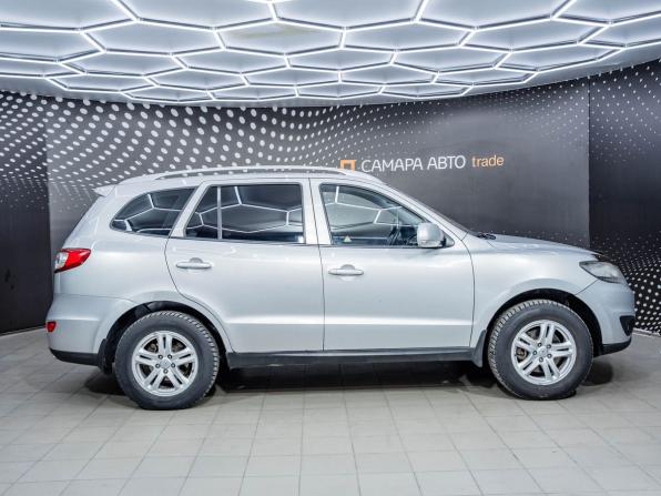 Hyundai Santa Fe II Рестайлинг с пробегом 2010 года, цена 790 000 рублей, 214369 км, внедорожник, Автокод Объявления