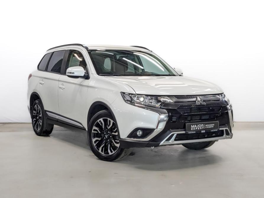 Mitsubishi Outlander III Рестайлинг 3 Санкт-Петербург  - изображение 3