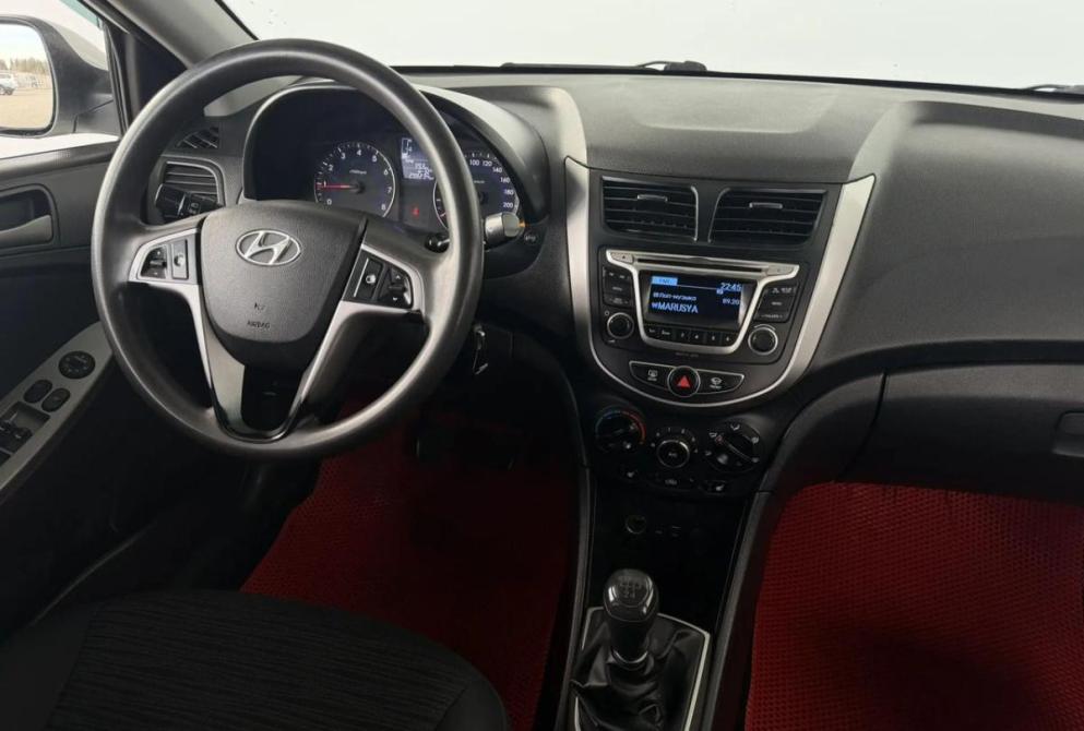 Hyundai Solaris I Рестайлинг Киров  - изображение 12