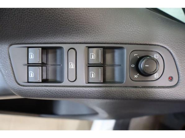Volkswagen Tiguan I Рестайлинг с пробегом 2016 года, цена 1 566 000 рублей, 131729 км, внедорожник, Автокод Объявления