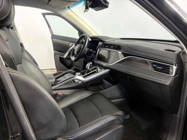 Geely Atlas Pro с пробегом 2024 года, цена 2 365 000 рублей, 20003 км, внедорожник, Автокод Объявления