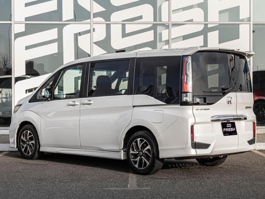 Honda Stepwgn V Рестайлинг Краснодар  - изображение 2