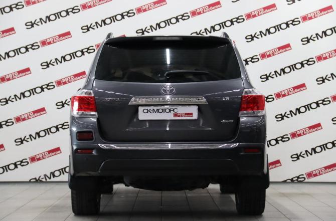 Toyota Highlander II (XU40) Рестайлинг с пробегом 2012 года, цена 2 195 950 рублей, 210578 км, внедорожник, Автокод Объявления
