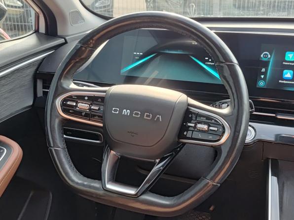 Omoda C5 I с пробегом 2023 года, цена 1 690 000 рублей, 77000 км, внедорожник, Автокод Объявления