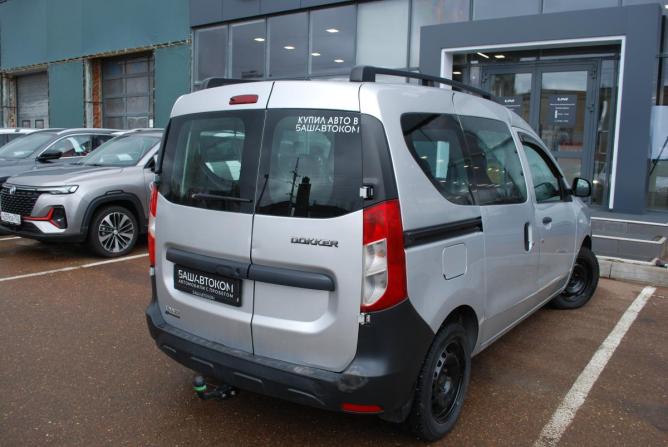 Renault Dokker I с пробегом 2018 года, цена 960 000 рублей, 78450 км, компактвэн, Автокод Объявления