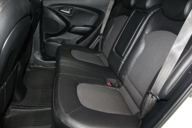 Hyundai ix35 I Рестайлинг с пробегом 2014 года, цена 1 450 000 рублей, 210915 км, внедорожник, Автокод Объявления