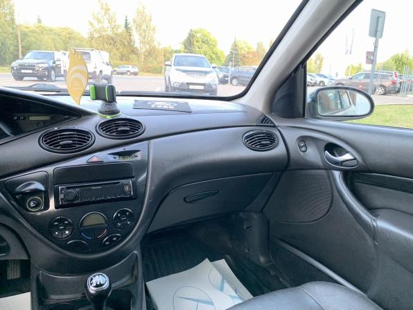 Ford Focus I Рестайлинг с пробегом 2004 года, цена 250 000 рублей, 245000 км, седан, Автокод Объявления