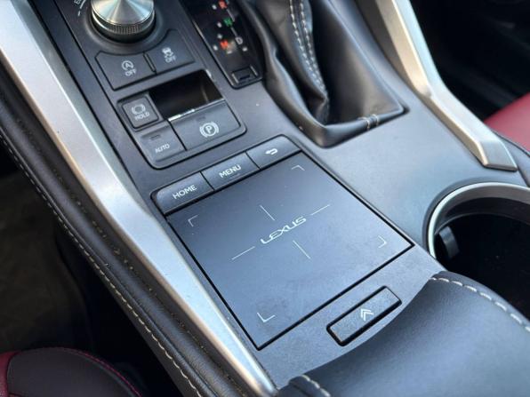 Lexus NX I Рестайлинг с пробегом 2018 года, цена 2 455 000 рублей, 170934 км, внедорожник, Автокод Объявления