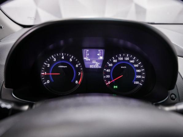 Hyundai Solaris I Рестайлинг с пробегом 2015 года, цена 1 017 000 рублей, 80200 км, седан, Автокод Объявления