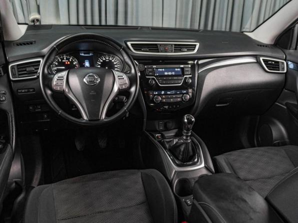 Nissan Qashqai II с пробегом 2015 года, цена 1 499 000 рублей, 170111 км, внедорожник, Автокод Объявления