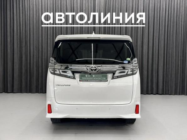 Toyota Vellfire II Рестайлинг с пробегом 2019 года, цена 4 199 000 рублей, 70000 км, минивэн, Автокод Объявления