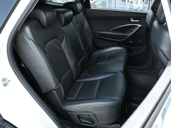 Hyundai Santa Fe III Рестайлинг с пробегом 2017 года, цена 2 400 000 рублей, 143679 км, внедорожник, Автокод Объявления
