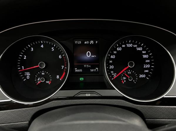 Volkswagen Passat B8 Рестайлинг с пробегом 2020 года, цена 2 590 000 рублей, 36605 км, седан, Автокод Объявления
