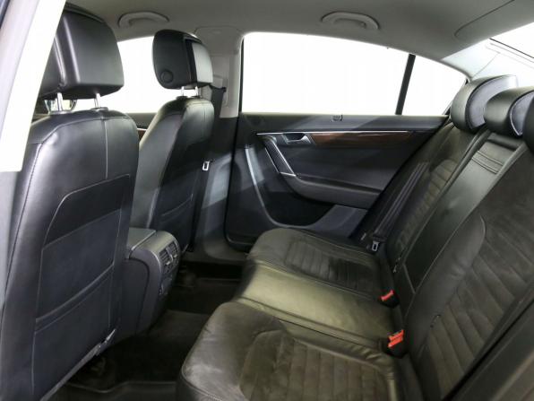 Volkswagen Passat B7 с пробегом 2011 года, цена 920 000 рублей, 255595 км, седан, Автокод Объявления