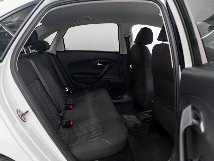 Volkswagen Polo V Рестайлинг Красноярск  - изображение 8