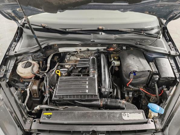 Volkswagen Golf VII с пробегом 2014 года, цена 949 000 рублей, 322578 км, хэтчбек, Автокод Объявления