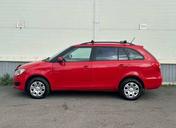 Skoda Fabia II Рестайлинг с пробегом 2014 года, цена 375 000 рублей, 330049 км, универсал, Автокод Объявления