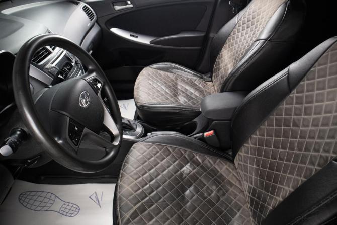 Hyundai Solaris I Рестайлинг с пробегом 2015 года, цена 979 000 рублей, 227000 км, седан, Автокод Объявления