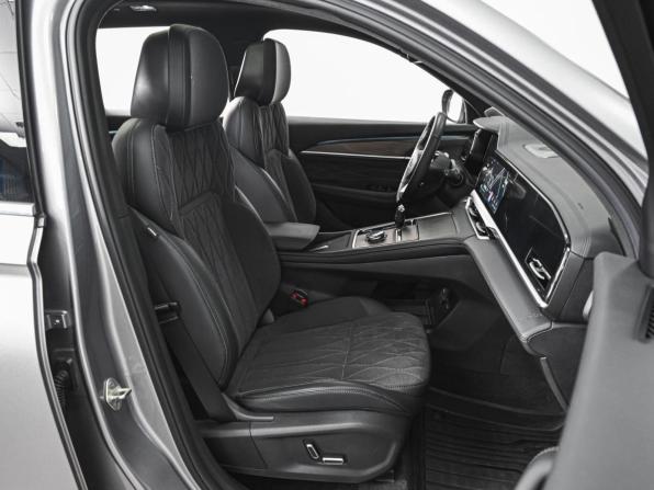Geely Monjaro I Рестайлинг с пробегом 2025 года, цена 3 975 000 рублей, 30850 км, внедорожник, Автокод Объявления