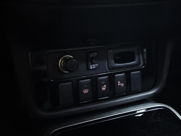 Mitsubishi Outlander III Рестайлинг 2 с пробегом 2018 года, цена 2 149 000 рублей, 121968 км, внедорожник, Автокод Объявления