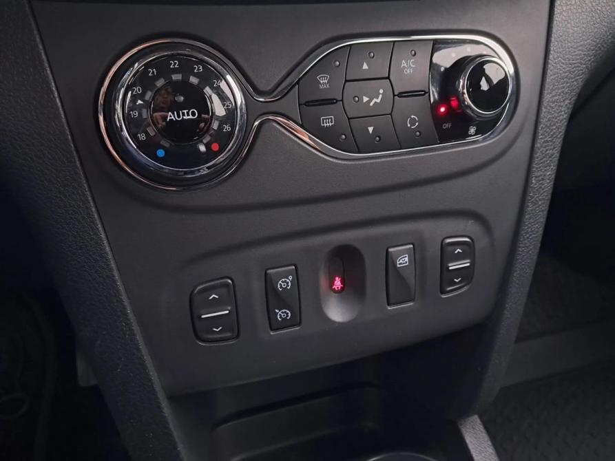 Renault Sandero II Санкт-Петербург  - изображение 18
