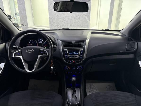 Hyundai Solaris I Рестайлинг с пробегом 2016 года, цена 899 000 рублей, 182467 км, седан, Автокод Объявления
