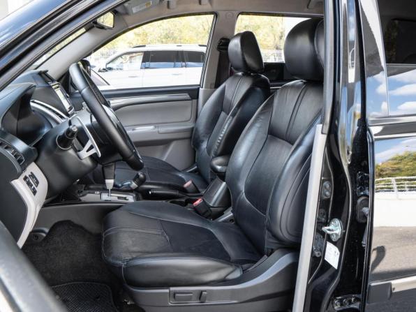Mitsubishi Pajero Sport II Рестайлинг с пробегом 2015 года, цена 1 799 000 рублей, 200875 км, внедорожник, Автокод Объявления