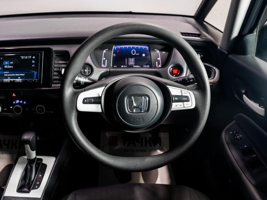 Honda Fit IV Чита  - изображение 8