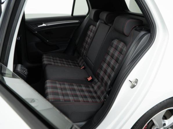 Volkswagen Golf GTI VII Рестайлинг с пробегом 2020 года, цена 2 945 055 рублей, 143139 км, хэтчбек, Автокод Объявления