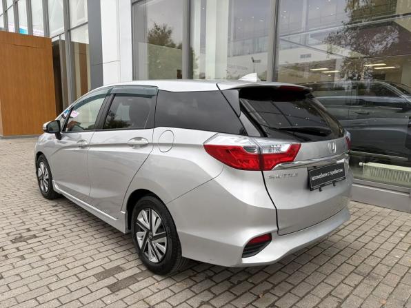 Honda Shuttle II с пробегом 2016 года, цена 1 020 000 рублей, 152528 км, универсал, Автокод Объявления