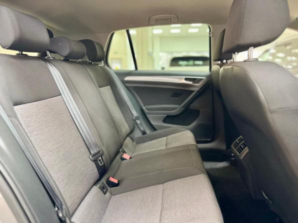 Volkswagen Golf VII с пробегом 2013 года, цена 1 390 000 рублей, 123000 км, хэтчбек, Автокод Объявления