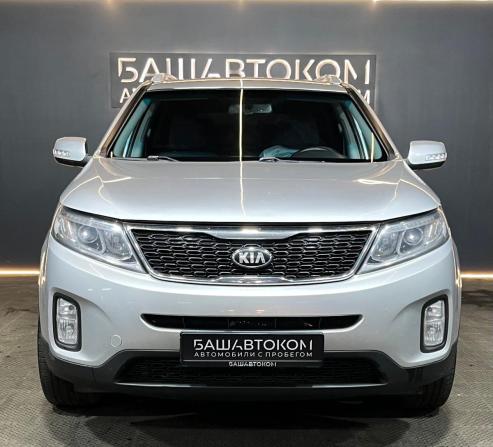 Kia Sorento II Рестайлинг с пробегом 2014 года, цена 1 730 000 рублей, 277533 км, внедорожник, Автокод Объявления