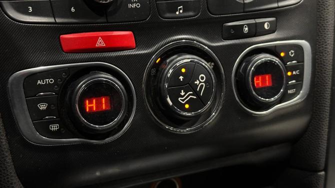 Citroen DS4 с пробегом 2013 года, цена 670 000 рублей, 188000 км, хэтчбек, Автокод Объявления