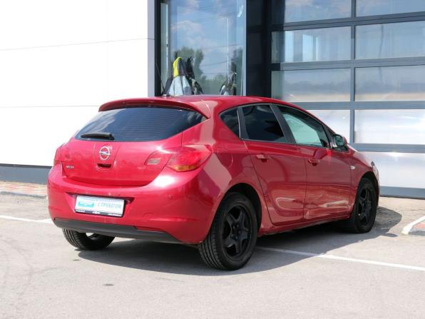 Opel Astra J с пробегом 2010 года, цена 549 000 рублей, 138000 км, хэтчбек, Автокод Объявления