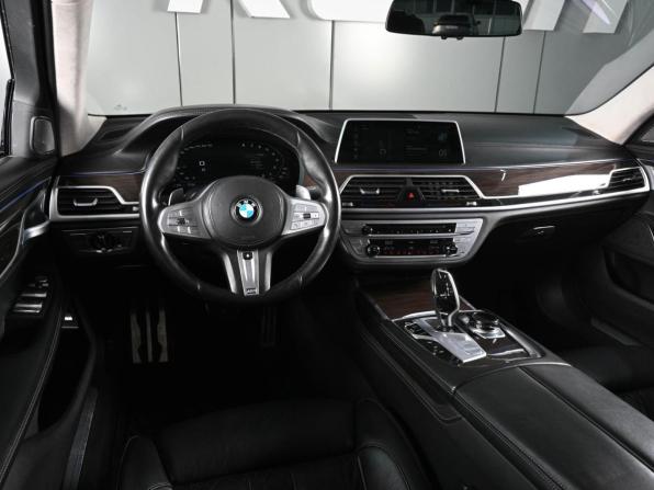 BMW 7 серии VI (G11/G12) Рестайлинг с пробегом 2021 года, цена 5 479 000 рублей, 172886 км, седан, Автокод Объявления