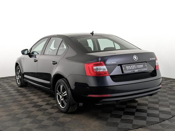 Skoda Octavia III (A7) Рестайлинг с пробегом 2018 года, цена 1 670 000 рублей, 140525 км, лифтбек, Автокод Объявления
