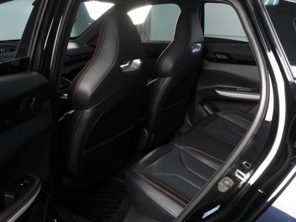 Changan UNI-V I с пробегом 2024 года, цена 2 235 000 рублей, 111467 км, лифтбек, Автокод Объявления
