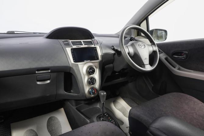 Toyota Vitz II (XP90) с пробегом 2008 года, цена 699 000 рублей, 170000 км, хэтчбек, Автокод Объявления