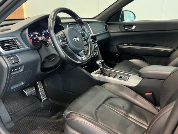 Kia Optima IV с пробегом 2016 года, цена 1 999 000 рублей, 99500 км, седан, Автокод Объявления