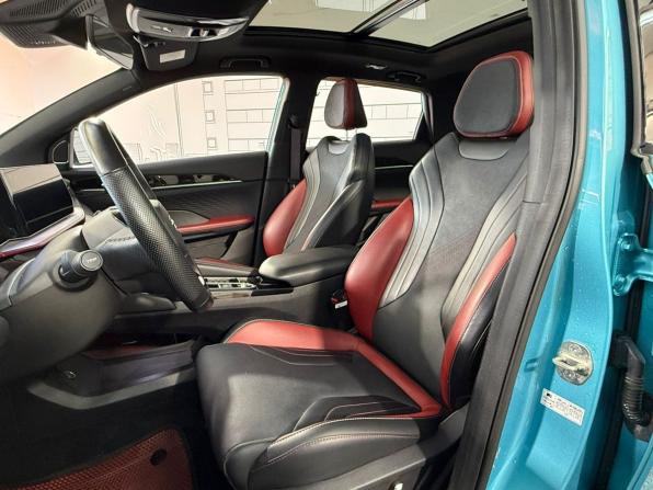 Geely Coolray I Рестайлинг с пробегом 2023 года, цена 2 000 000 рублей, 76000 км, внедорожник, Автокод Объявления