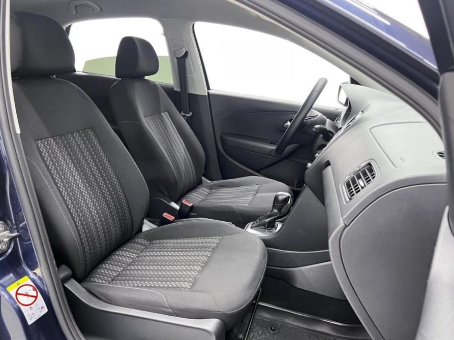 Volkswagen Polo V Рестайлинг Ростов-на-Дону  - изображение 8