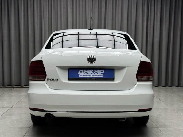 Volkswagen Polo V Рестайлинг с пробегом 2017 года, цена 899 000 рублей, 146000 км, седан, Автокод Объявления