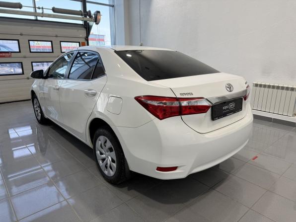 Toyota Corolla XI (E160 E170 E180) с пробегом 2014 года, цена 1 200 000 рублей, 149000 км, седан, Автокод Объявления